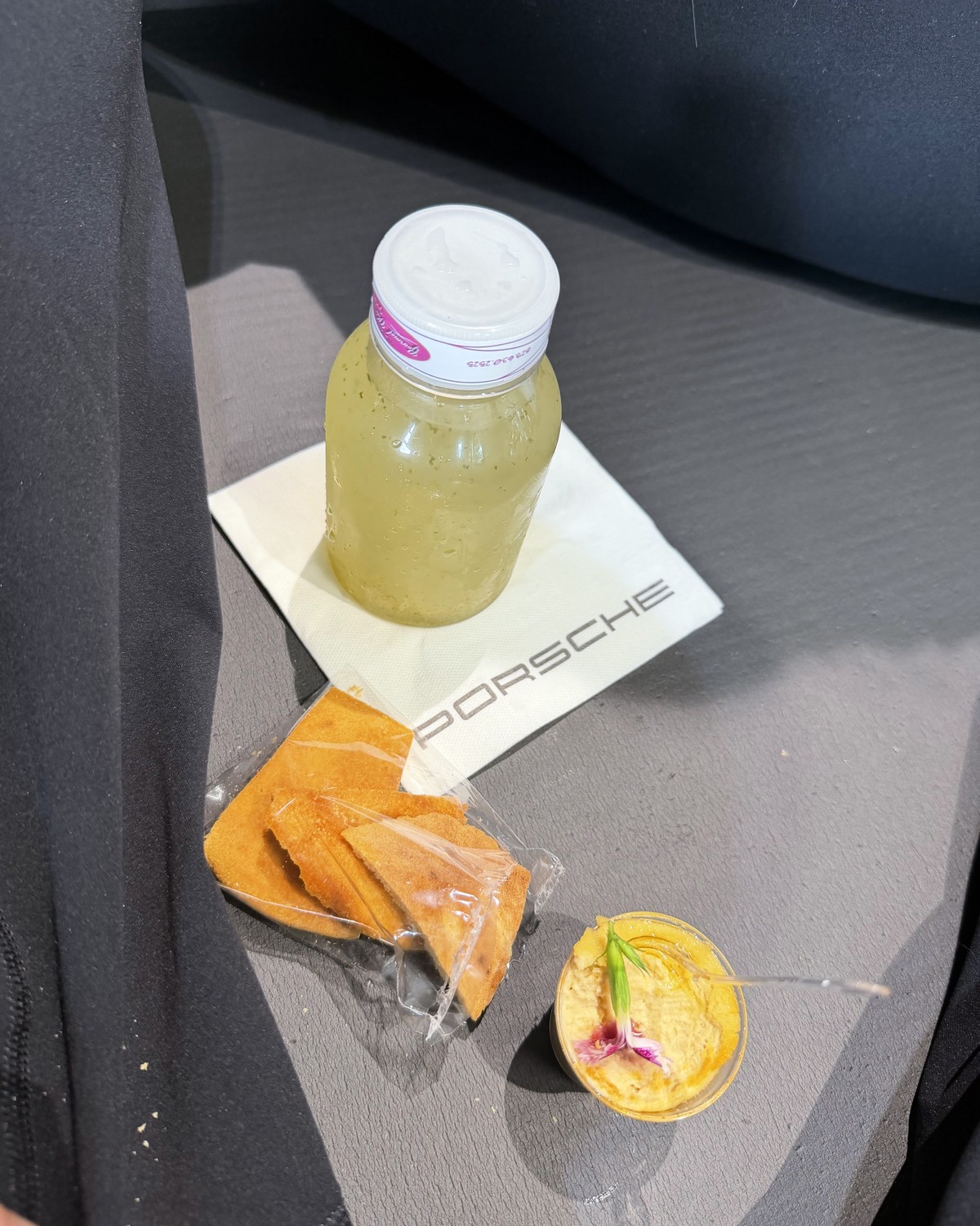 Jugo y picaderas al final de la clase