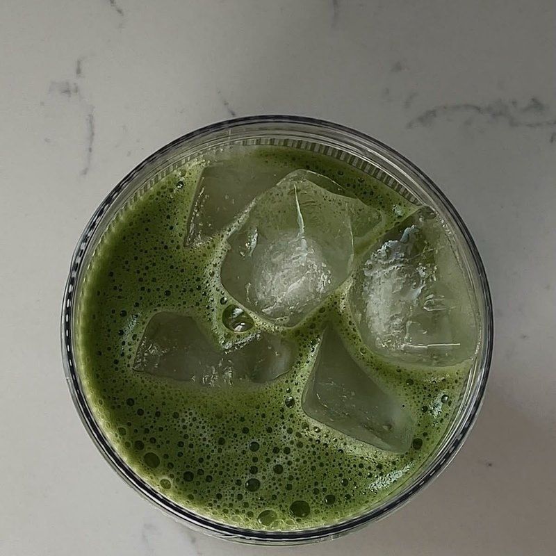 Matcha puro helado, sin leche